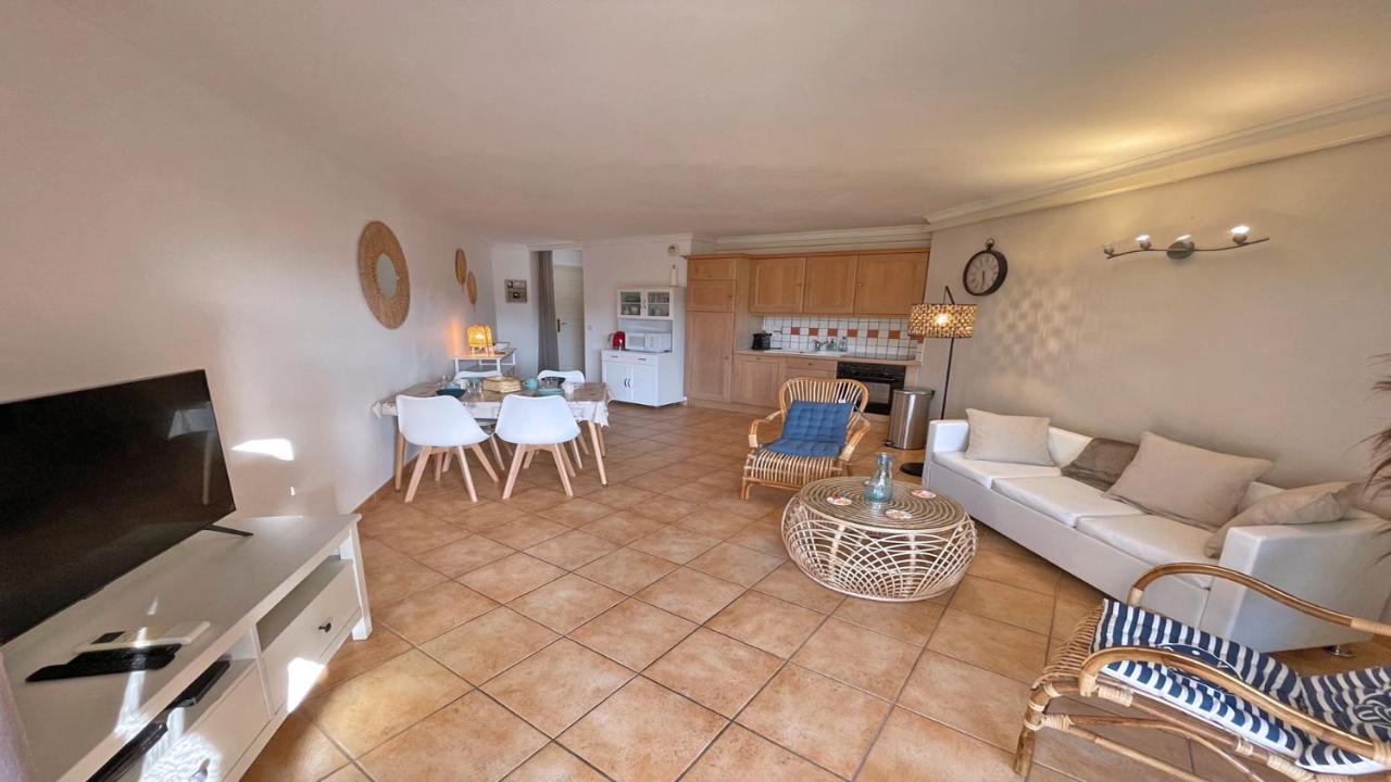 Appartement Les Pins Bleus A8 Sainte-Maxime Ngoại thất bức ảnh