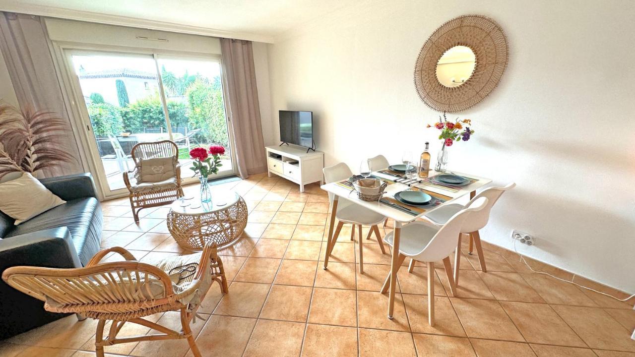 Appartement Les Pins Bleus A8 Sainte-Maxime Ngoại thất bức ảnh