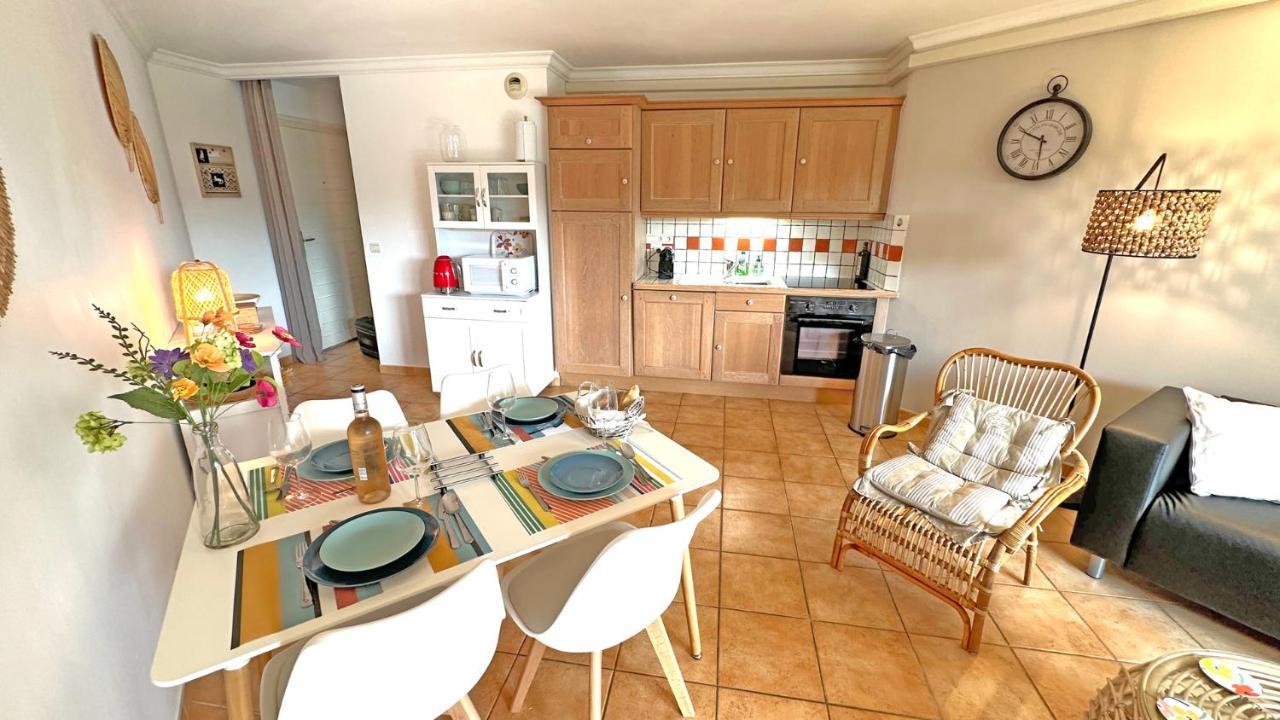 Appartement Les Pins Bleus A8 Sainte-Maxime Ngoại thất bức ảnh
