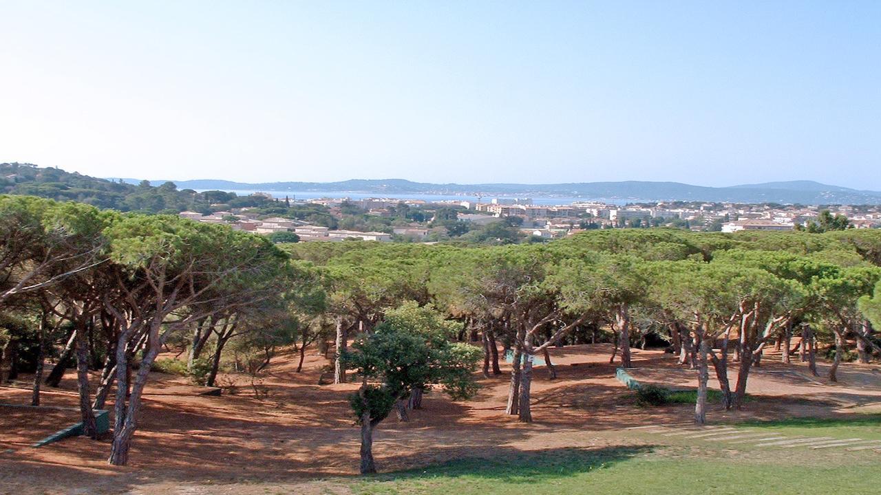 Appartement Les Pins Bleus A8 Sainte-Maxime Ngoại thất bức ảnh