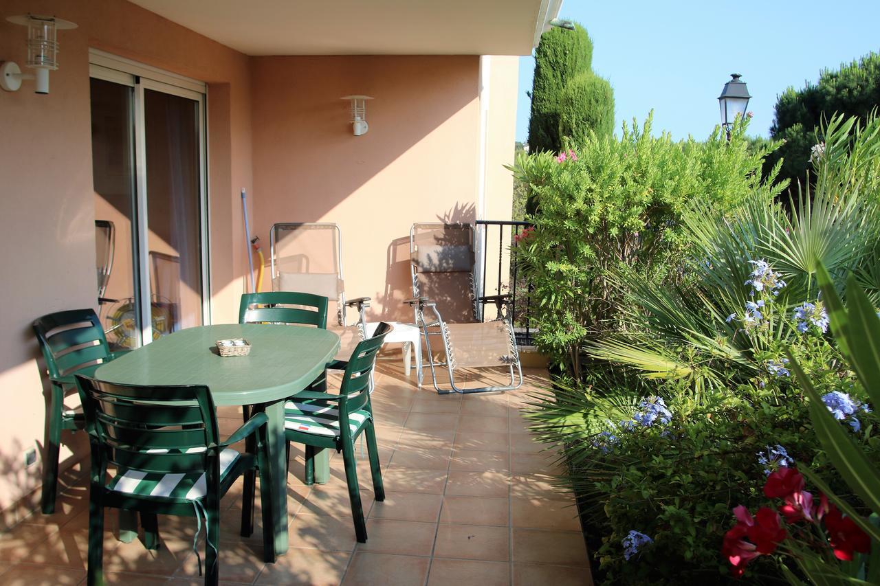 Appartement Les Pins Bleus A8 Sainte-Maxime Ngoại thất bức ảnh